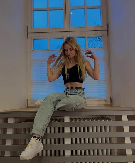 Lenchen nice pornstar img