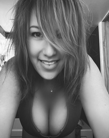 phoenixmoon nudes star picture