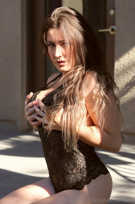 phoenixmoon pornstar nudes pics