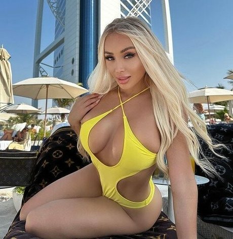 Daniella Chavez star adult picture