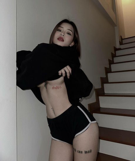 Gupgiiiiift actress galleries