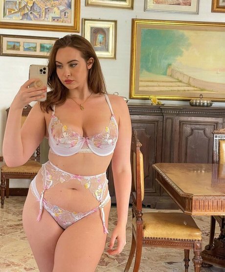 Erin Marley Klay pretty model gallery