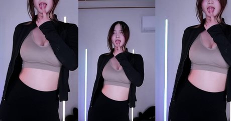 Serimm11 nice model pics