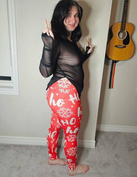 SydneyQ sex actress gallery