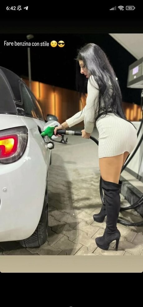 Sofiamerolli exclusive model pic