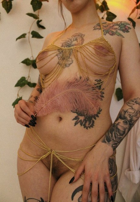 cadaverous xxx pornstar galleries