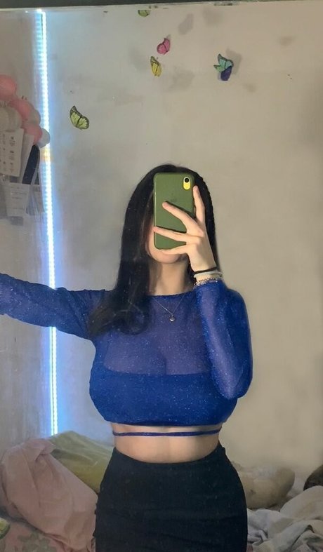 Valenmurolo model nudes pic