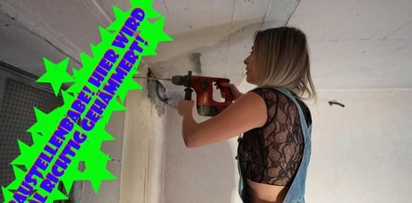 LeniFetisch model art picture