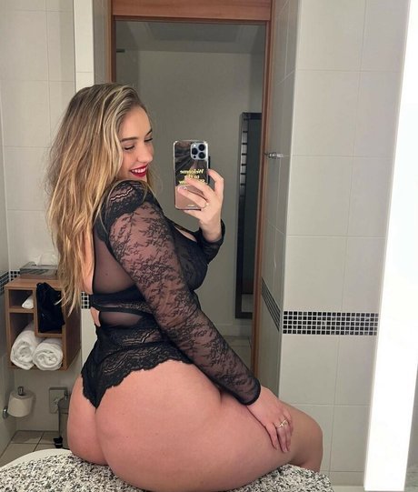 Joann Van Den Herik sex actress pictures