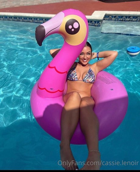 Cassie Lenoir pornstar high quality images