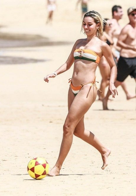 Marina Moschen star beautiful img