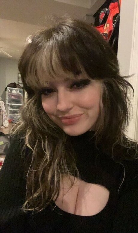 Waluiguigui pornstar art images