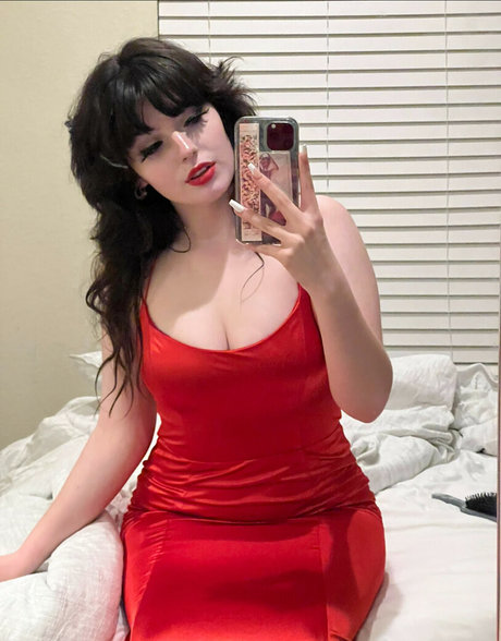 Waluiguigui hot star photos