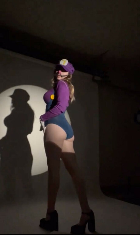 Waluiguigui naked star pics