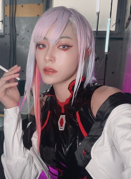 Momo Tomomoto model pretty picture