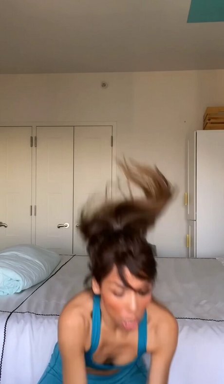 Riri Bichri nudes actress archive