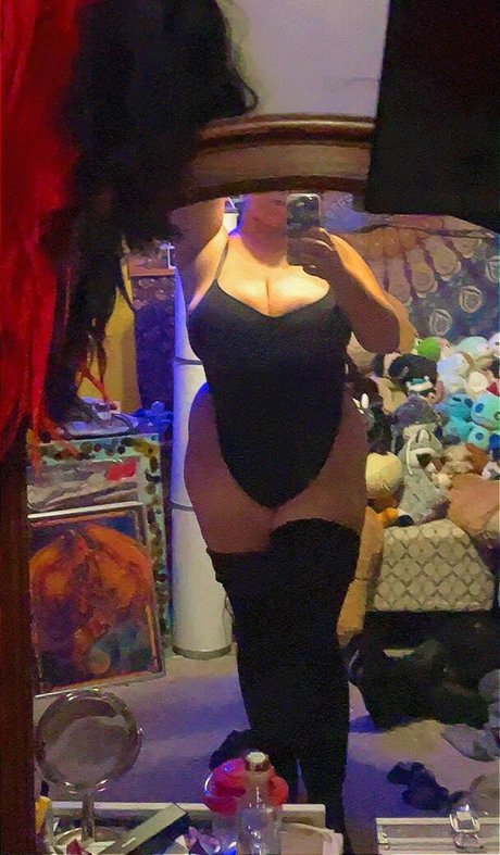 zootedzarii model xxx pics