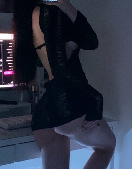 bvnnny star art picture