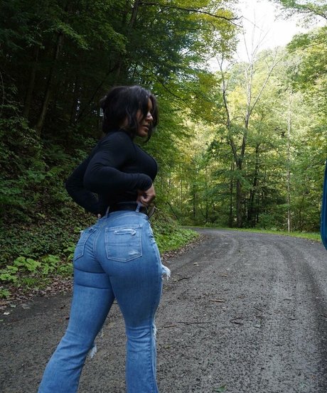 famous midget onlyfans nudes galleries