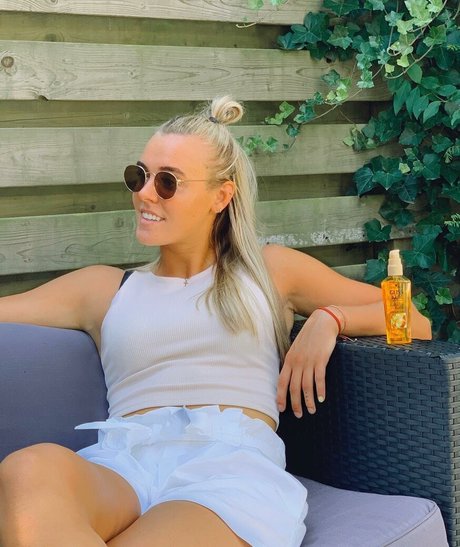 Female Football hd model images