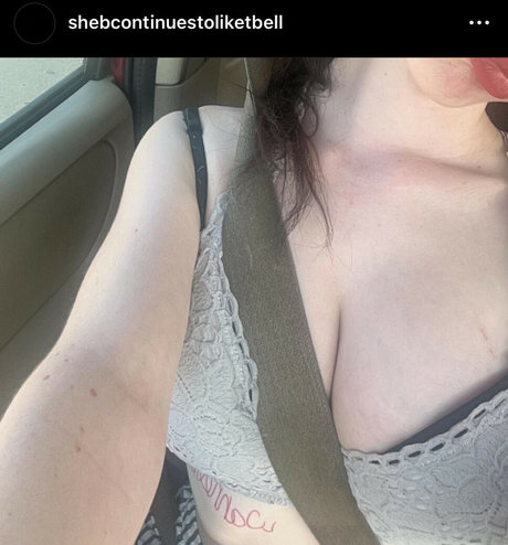 Shelbae2022 naked model gallery