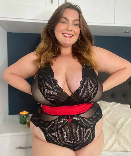 Lauren Dungey top star pic