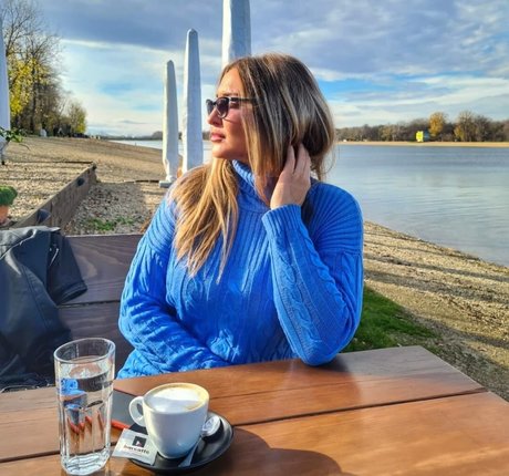 Vesna Justwoman42 pornstar nice archive