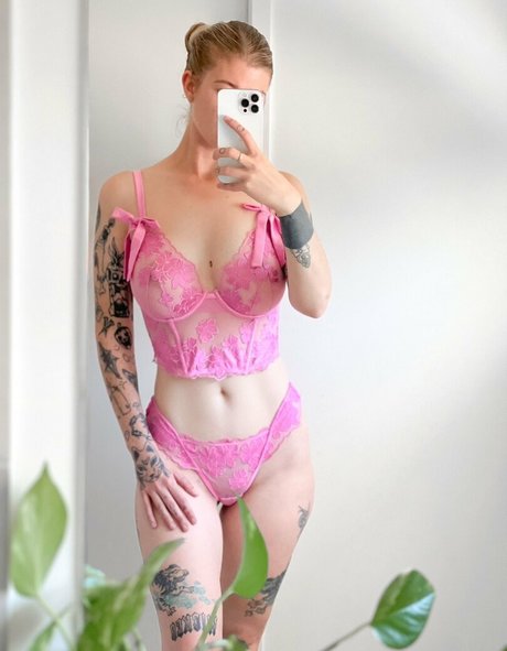 Keitish xxx pornstar images