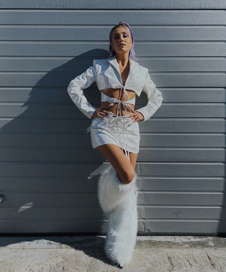 Klava Koka model sexy images