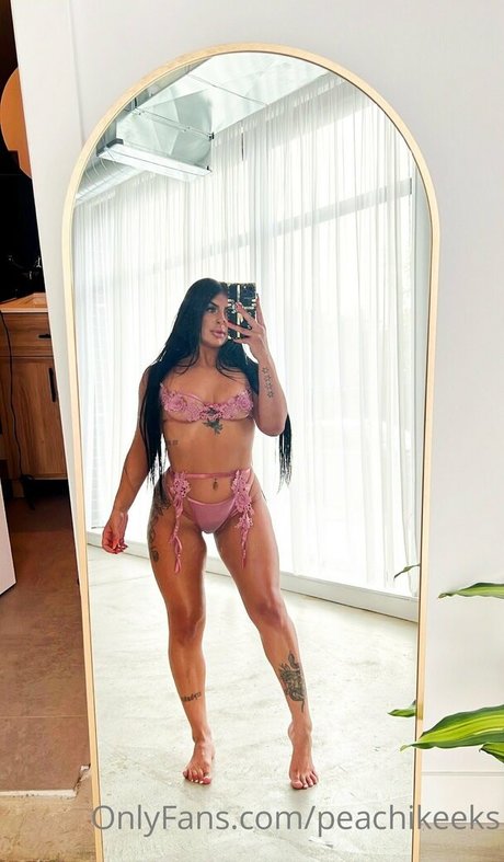 ghostgirl model high quality images