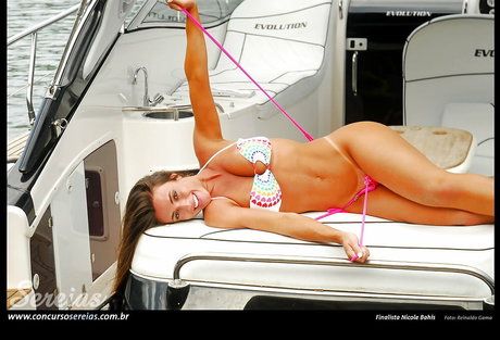 curvy teen onlyfans free naked image