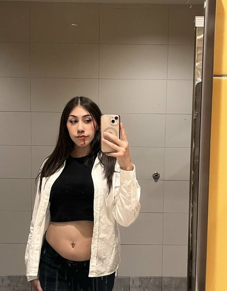 Alldaypariss pornstar nudes archive