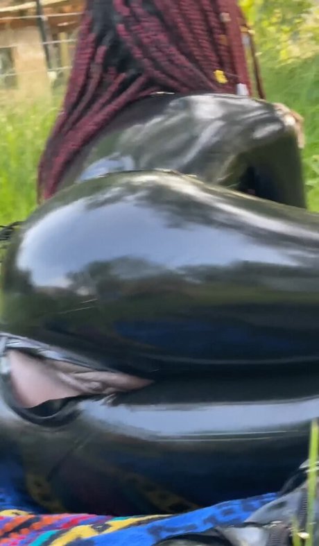 Sexmeat pornstar art archive