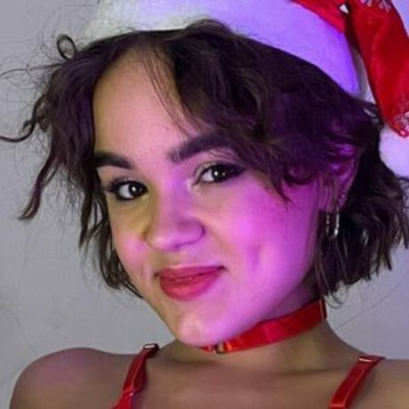 Alishani free star pics