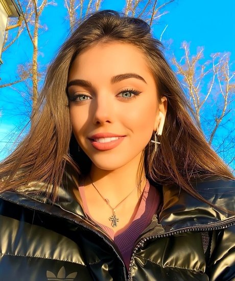 vanilopa pornstar pretty images