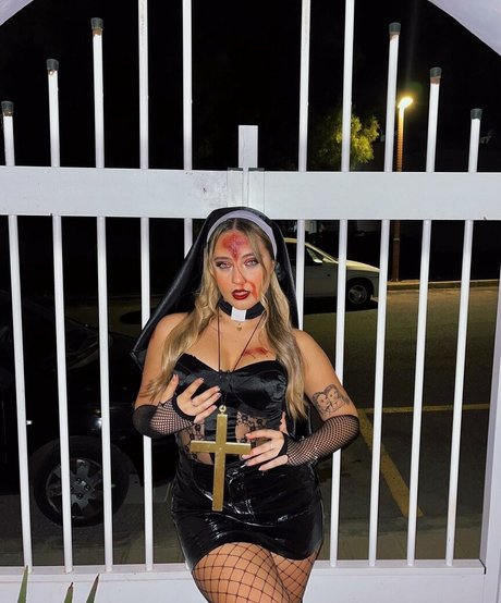 aricedress actress photos