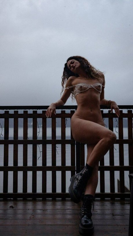 Eri vlc Yoga model high quality img