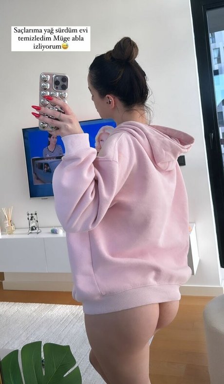 moms onlyfans hot sexy galleries