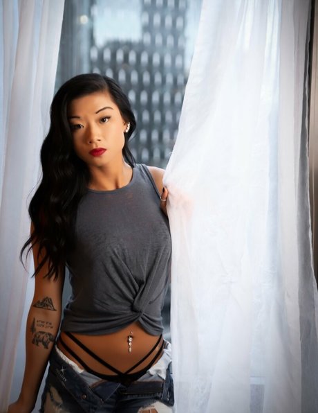 caseymb me naked model galleries