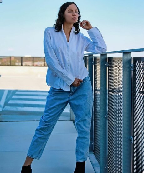 Sofie Johansen sexy star pics