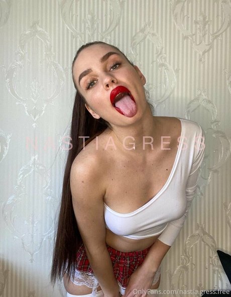 Elish blossom nudes model picture