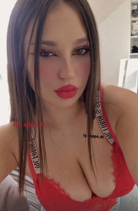 Appoline nice model pictures