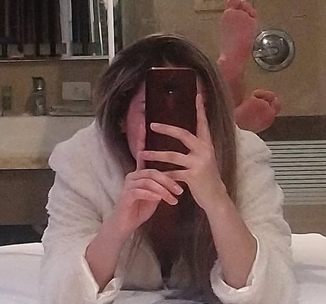 Isa pes erotic star galleries