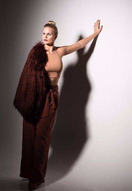 Immogen Claire hot pornstar archive