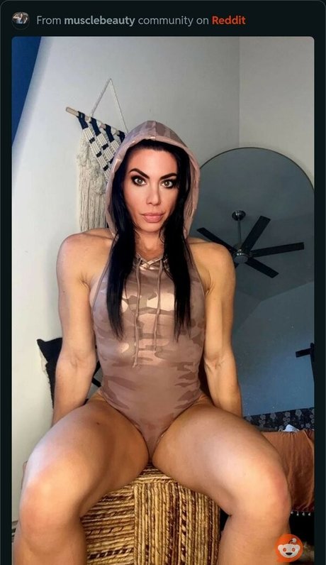 Elena Fox pornographic model image