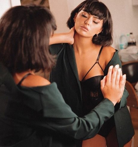 Ofir Korsia pretty model photos