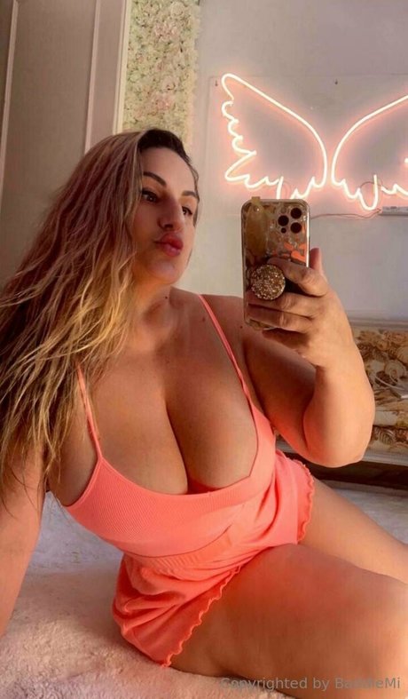 baddiemi star exclusive img