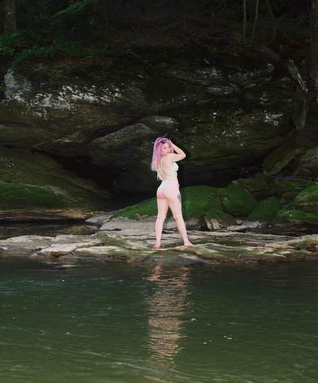 shirley curly_ top actress pic