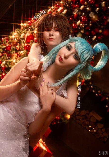 Lil Yves hd actress img