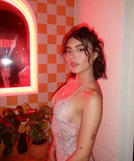 milf shower onlyfans sexy nude img